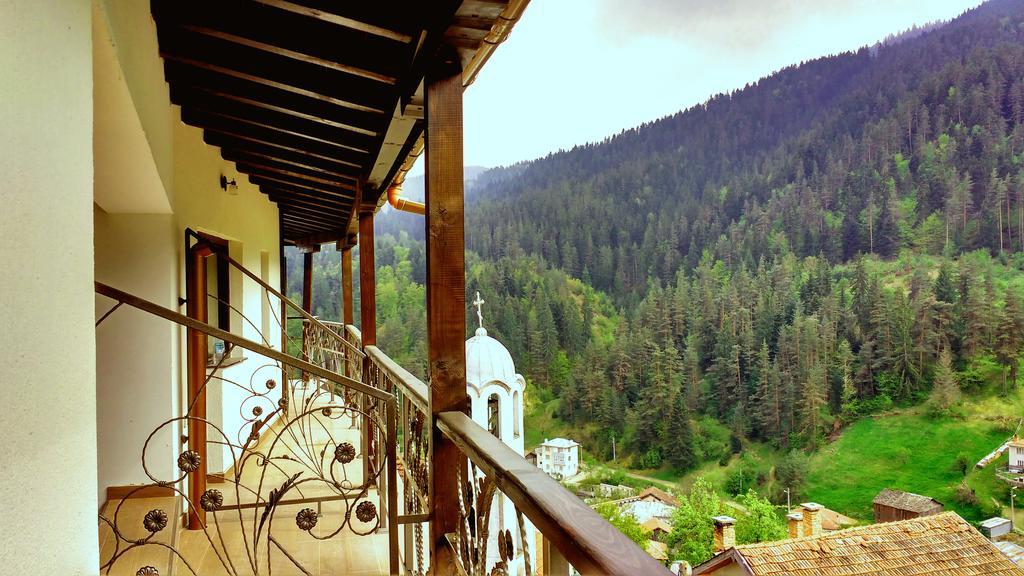 Family Hotel Valchanovata Kashta Fotinovo Εξωτερικό φωτογραφία