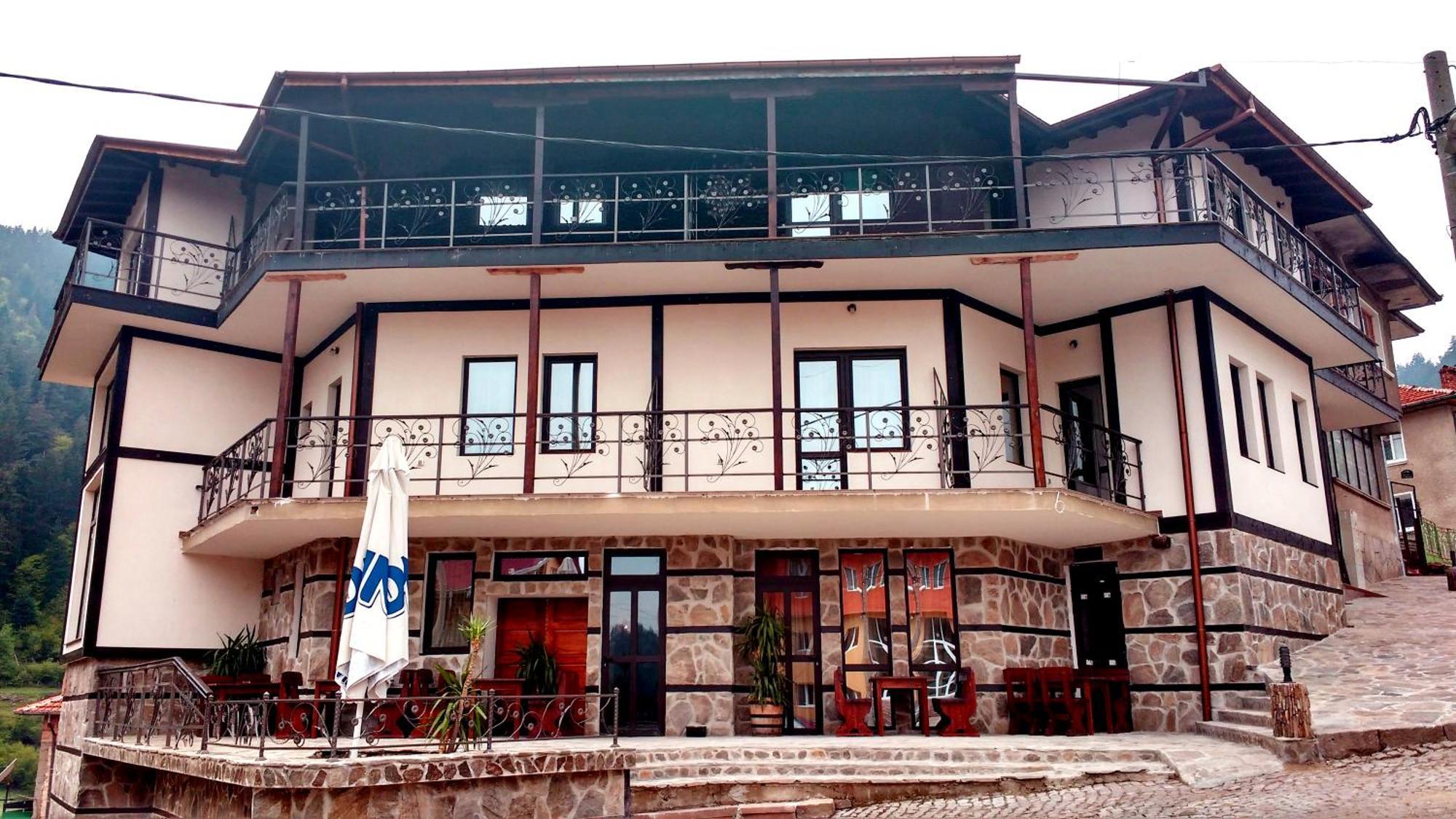 Family Hotel Valchanovata Kashta Fotinovo Εξωτερικό φωτογραφία